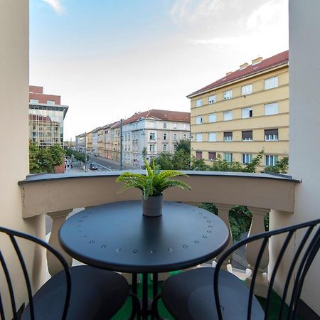 זאגרב Evita Accommodation מראה חיצוני תמונה